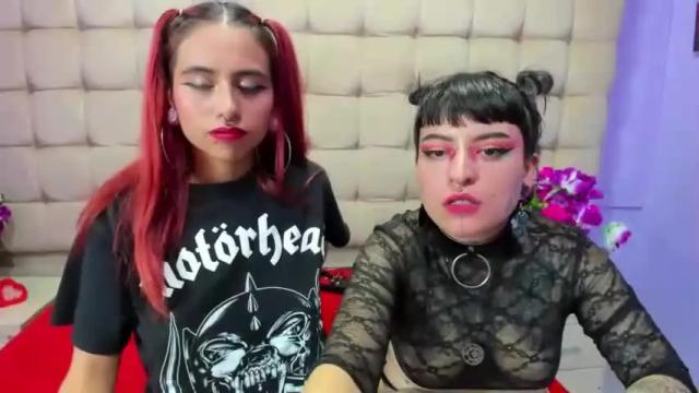 Image 4 of melasculass333 Stream on Chaturbate on 19 months ago