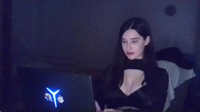 Image 8 of melchior_babyy Stream on Chaturbate on 19 months ago
