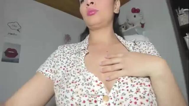 Image 6 of melekangel Stream on Chaturbate on 2 months ago
