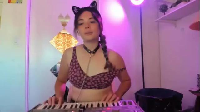 Image 3 of melerica516 Stream on Chaturbate on 24 months ago