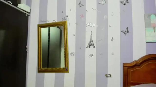 Image 11 of meli_mejia_18 Stream on Chaturbate on 13 months ago