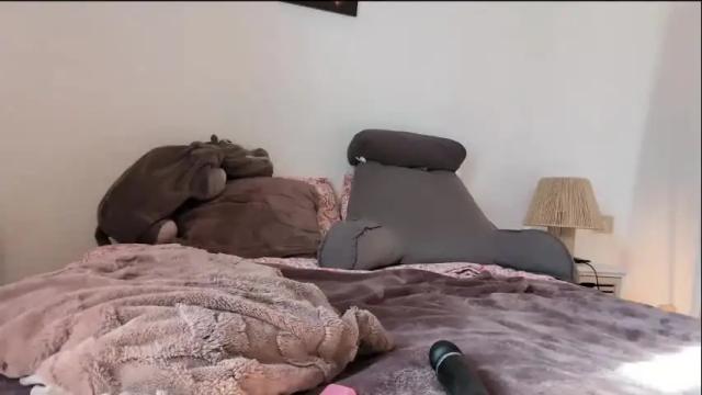 Image 2 of melinamars_ Stream on Chaturbate on 1 month ago