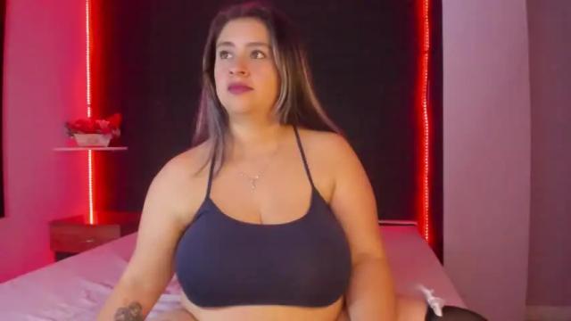 Image 3 of melinda_bob Stream on Chaturbate on 13 months ago