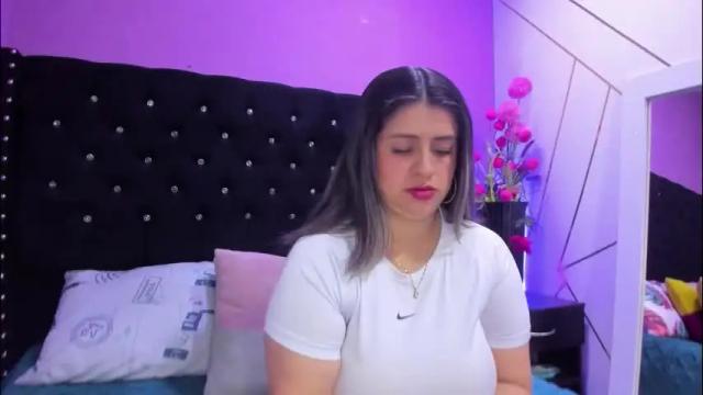 Image 7 of melinda_bob Stream on Chaturbate on 1 month ago