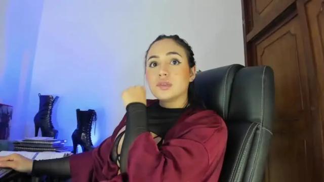 Image 12 of melisa_taylor01 Stream on Chaturbate on 16 months ago