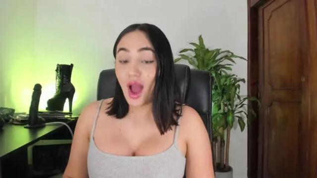Image 7 of melisa_taylor01 Stream on Chaturbate on 15 months ago