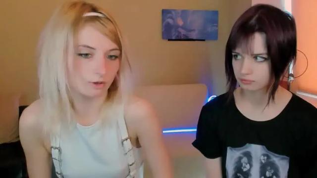 Image 3 of melisa_white1 Stream on Chaturbate on 13 months ago