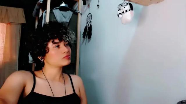 Image 2 of melissa_and_carol Stream on Chaturbate on 17 days ago