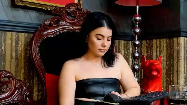 Image 2 of melissa_glow Stream on Chaturbate on 18 days ago