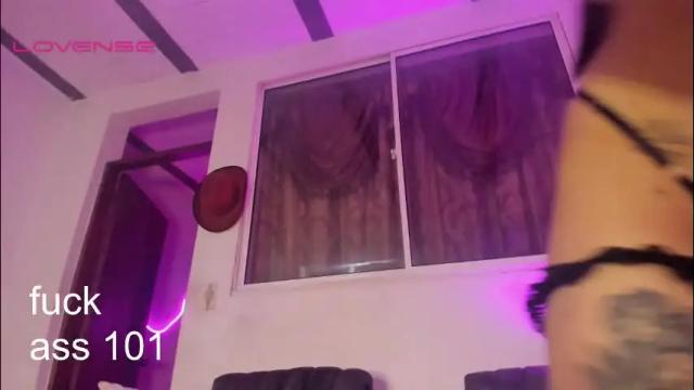 Image 6 of melissa_hot22 Stream on Chaturbate on 1 month ago