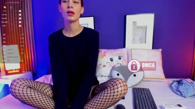 Image 3 of melissa_jhones Stream on Chaturbate on 19 months ago