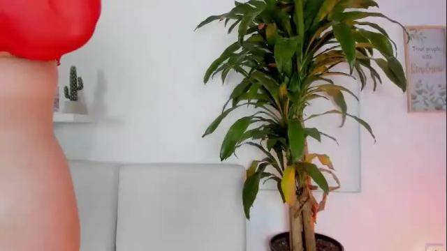 Image 7 of melissa_latingirl Stream on Chaturbate on 1 month ago