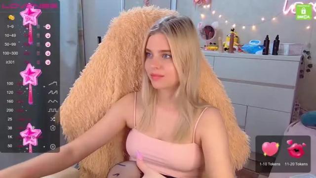 Image 10 of melissa_lisa Stream on Chaturbate on 19 months ago