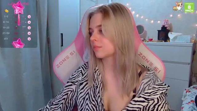 Thumbnail 1, melissa_lisa's Stream at Chaturbate, 16 months ago
