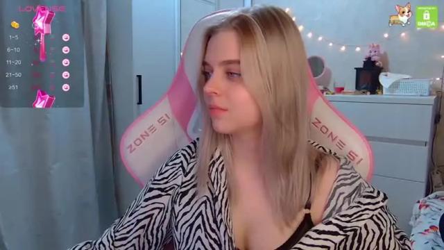 Image 2 of melissa_lisa Stream on Chaturbate on 16 months ago