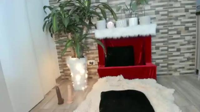 Image 10 of melissa_martiinez Stream on Chaturbate on 17 months ago