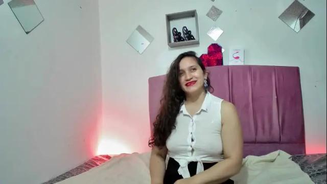 Image 4 of melissa_milf_of Stream on Chaturbate on 27 days ago