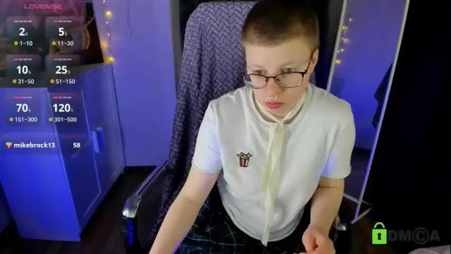Image 3 of melissa_wells Stream on Chaturbate on 1 month ago