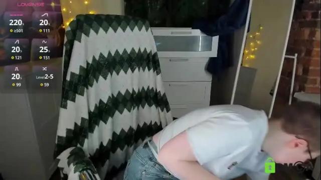 Image 11 of melissa_wells Stream on Chaturbate on 23 days ago