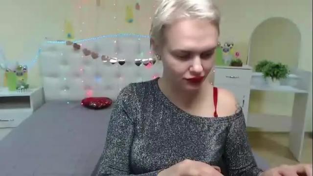 Image 2 of melissacatss Stream on Chaturbate on 3 months ago