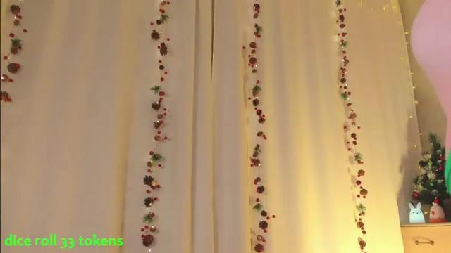 Image 3 of melissaober Stream on Chaturbate on 16 months ago
