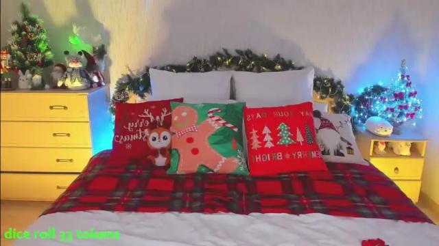 Image 3 of melissaober Stream on Chaturbate on 16 months ago
