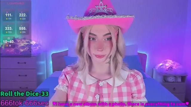 Image 12 of melissaober Stream on Chaturbate on 13 months ago