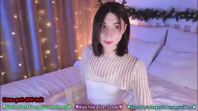 Image 3 of melissaober Stream on Chaturbate on 18 days ago