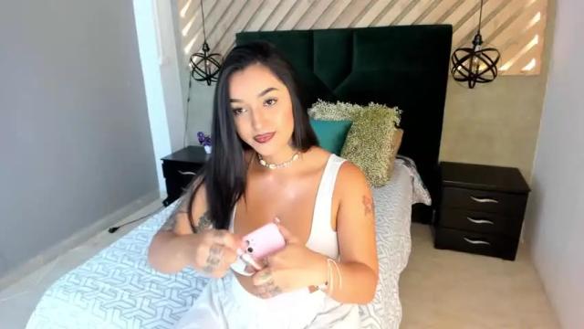 Image 4 of melissasuarez Stream on Chaturbate on 17 months ago