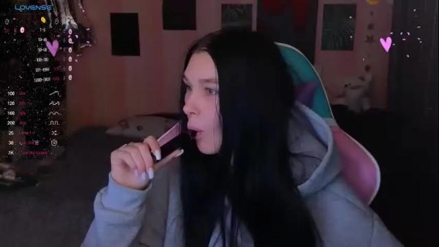 Image 6 of mella_freya Stream on Chaturbate on 1 month ago