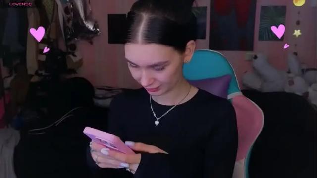Thumbnail 1, mella_freya's Stream at Chaturbate, 1 month ago