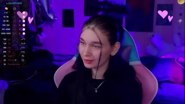 Image 10 of mella_freya Stream on Chaturbate on 1 month ago