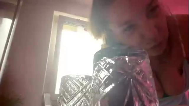 Image 4 of melli23 Stream on Chaturbate on 1 month ago