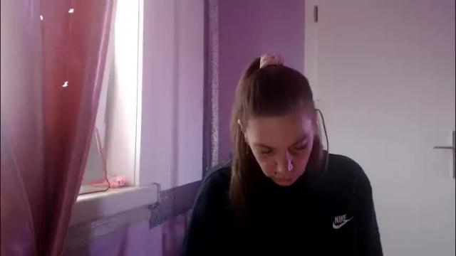 Image 3 of melli23 Stream on Chaturbate on 2 months ago