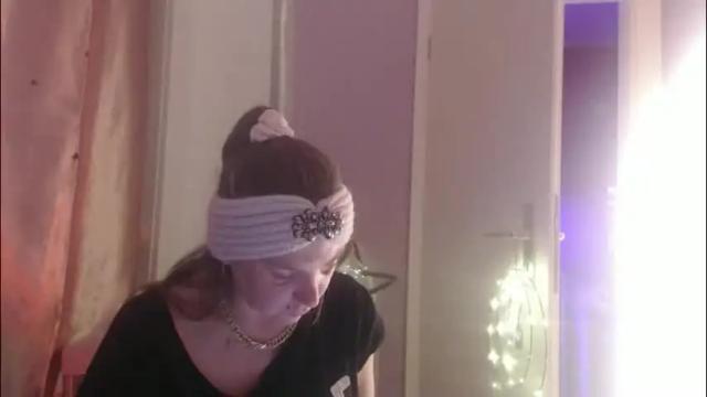 Image 11 of melli23 Stream on Chaturbate on 29 days ago