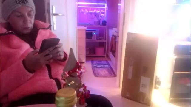 Image 11 of melli23 Stream on Chaturbate on 12 days ago