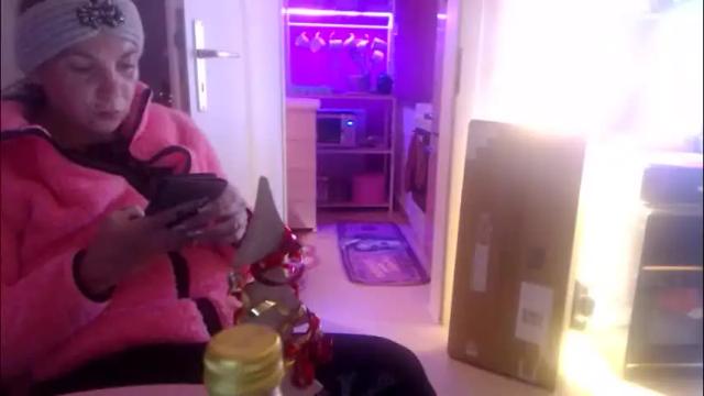 Image 12 of melli23 Stream on Chaturbate on 12 days ago