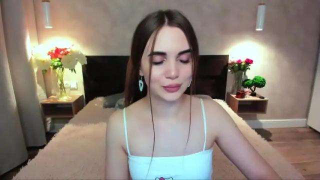Image 3 of mellifluoustess Stream on Chaturbate on 12 months ago