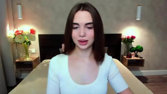 Image 2 of mellifluoustess Stream on Chaturbate on 12 months ago