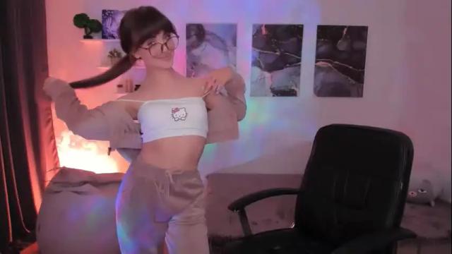 Image 12 of mellifluoustess Stream on Chaturbate on 1 month ago