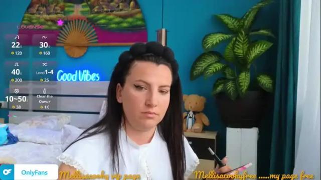 Image 3 of mellisaangel Stream on Chaturbate on 28 days ago