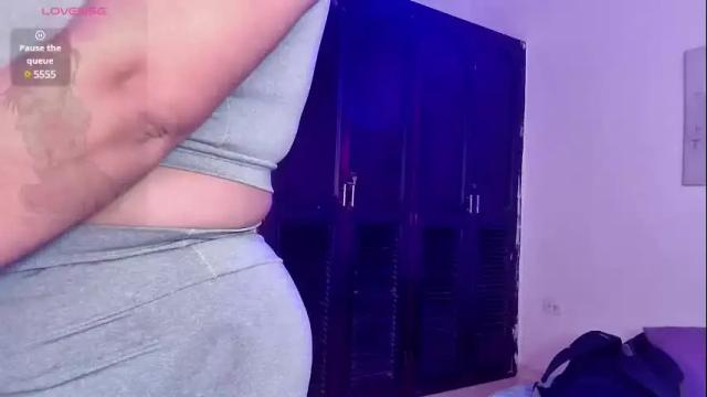 Image 8 of mellody_tgn Stream on Chaturbate on 2 months ago