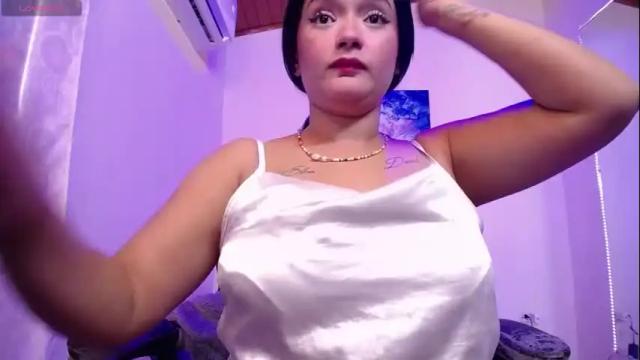 Image 12 of mellody_tgn Stream on Chaturbate on 2 months ago