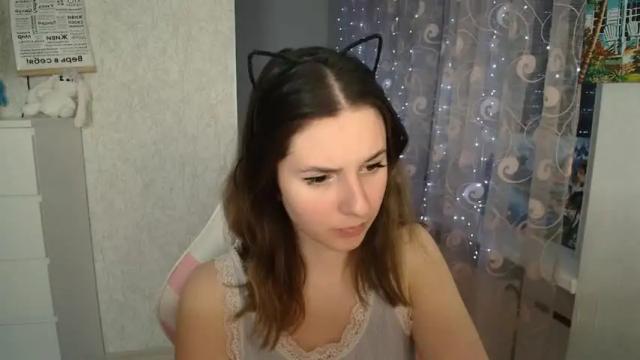 Image 8 of mellonmayre Stream on Chaturbate on 17 months ago