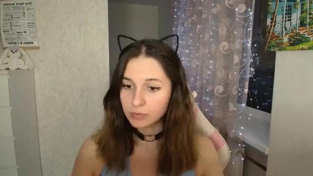 Image 4 of mellonmayre Stream on Chaturbate on 16 months ago