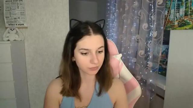 Image 4 of mellonmayre Stream on Chaturbate on 16 months ago