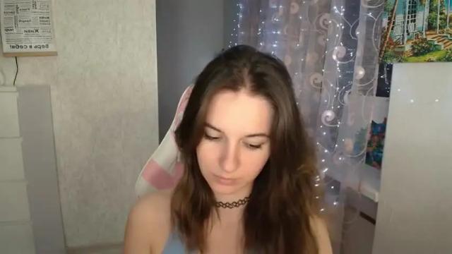 Image 4 of mellonmayre Stream on Chaturbate on 15 months ago