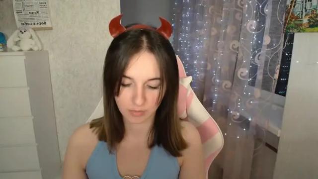 Image 4 of mellonmayre Stream on Chaturbate on 15 months ago