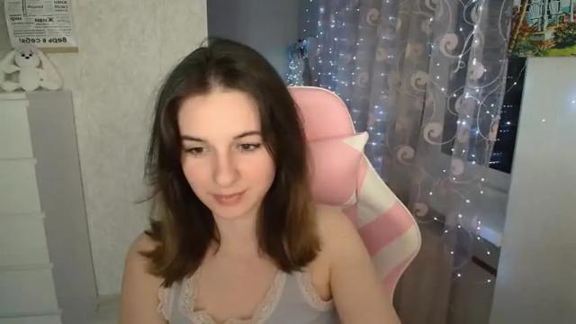 Image 8 of mellonmayre Stream on Chaturbate on 14 months ago
