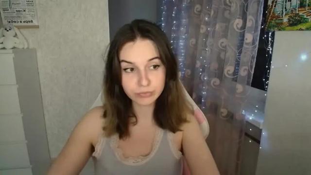 Image 11 of mellonmayre Stream on Chaturbate on 14 months ago